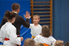 Verler-Judo-Cup-Abklatschen-mit-Buergermeister